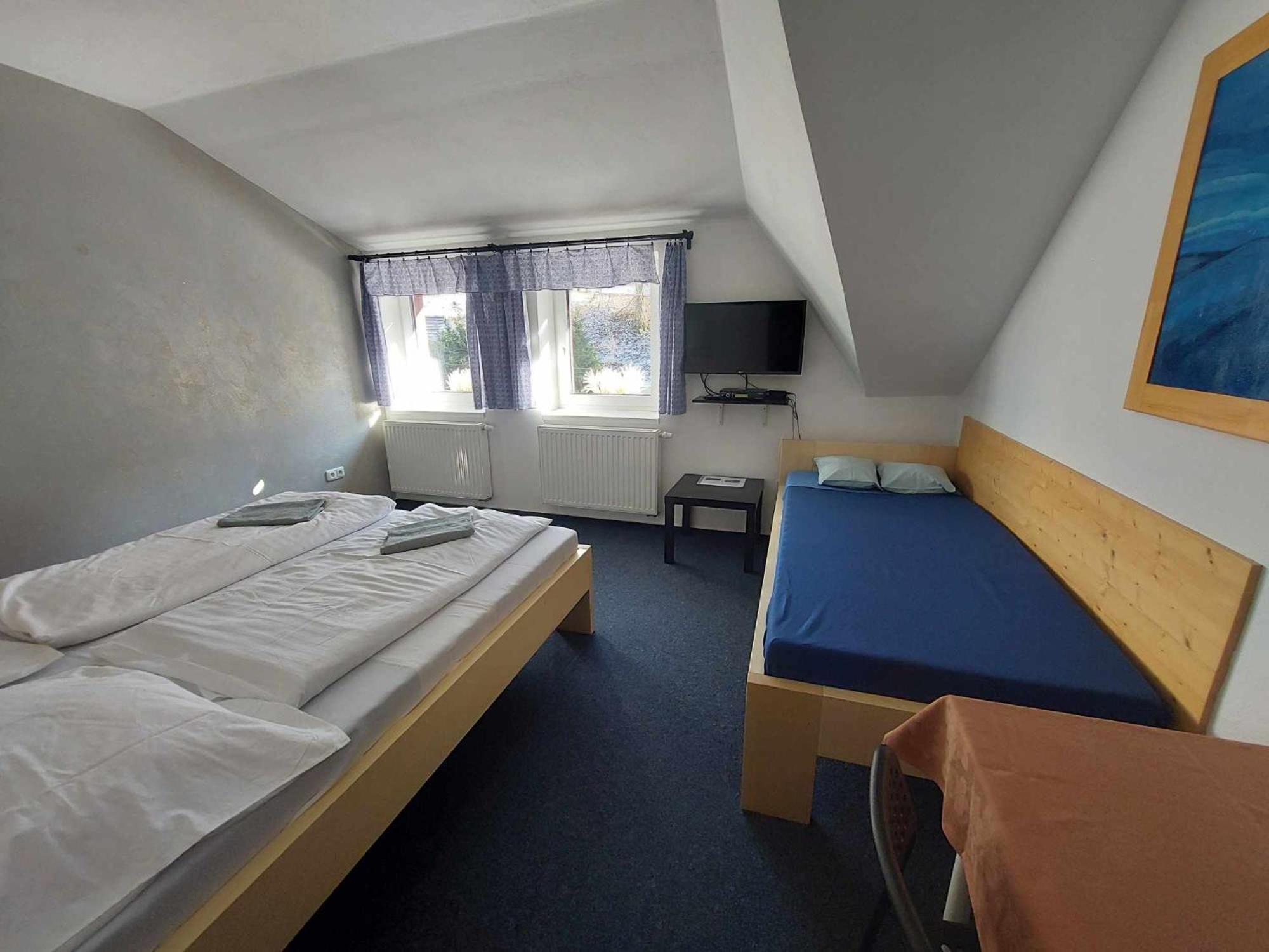 Hotel U Veselé lišky Hutisko Exterior foto